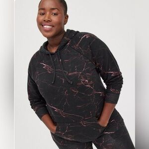 TORRID Hoodie - Everyday Fleece Black Marble Size 1X Like New